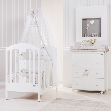 PICCI Nene Dresser changing table white with teddy nbear with beige ribbon