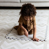 EEVEVE Mata dziecięce PLAYMAT Kilim - Feather Gray