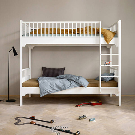 OLIVER FURNITURE SEASIDE CLASSIC BUNK BED WITH VERTICAL LADDER