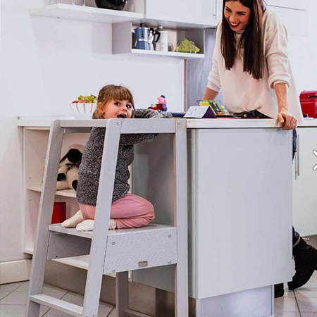 DILI BEST Ozzy Montessori Krzesełko wielofunkcyjne białe