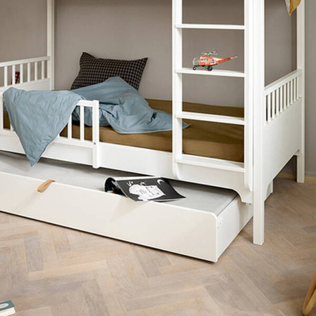 OLIVER FURNITURE SEASIDE CLASSIC BUNK BED WITH VERTICAL LADDER