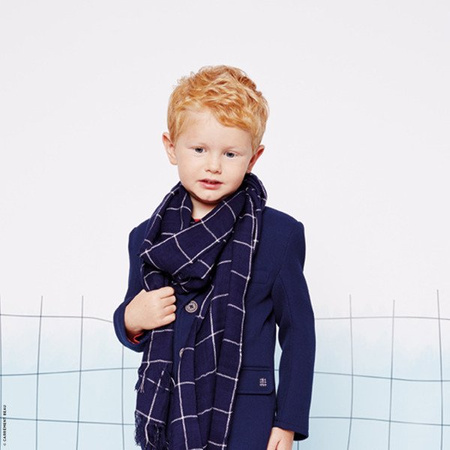 CARRÉMENT BEAU Szal