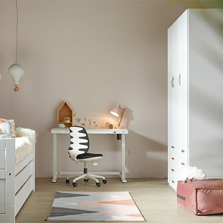LIFETIME Kidsrooms  Szafa dziecięca trzydzwiowa z wieszakami i szufladami 150 cm, biała