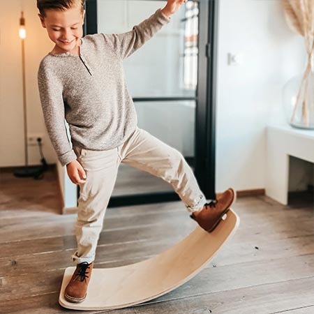 Curve Lab Kids Balanced wooden balance board