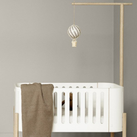 OLIVER FURNITURE HOLDER FOR WOOD CO-SLEEPER BED CANOPY & MOBILE, OAK