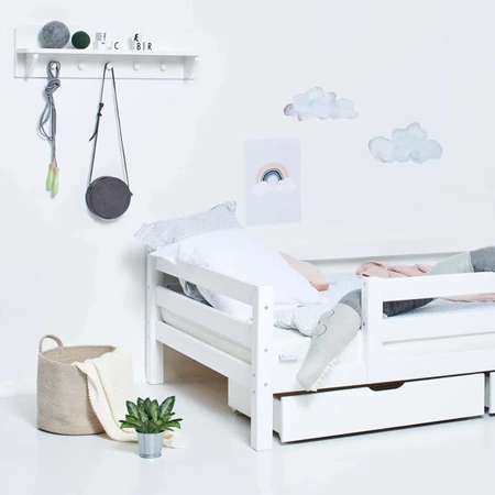 HOPPEKIDS Kids shelf with 5 hooks, white